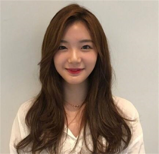最新韩式微卷发型,最美的微卷发适合所有脸型