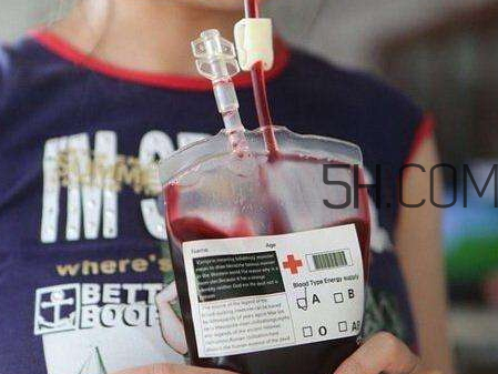 血袋饮料怎么制作 血袋饮料配方