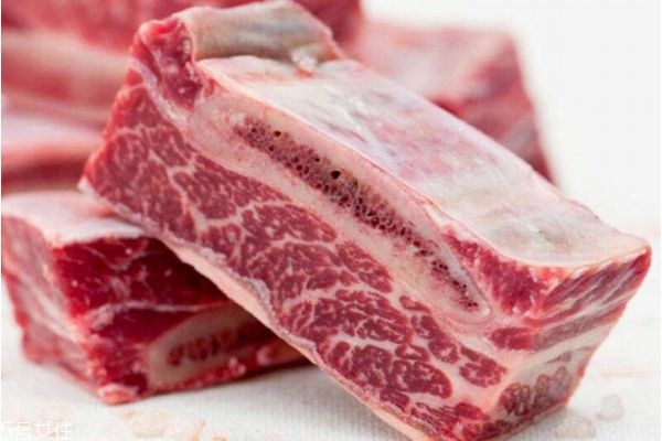 冷冻牛肉怎么解冻 快速解冻肉的方法