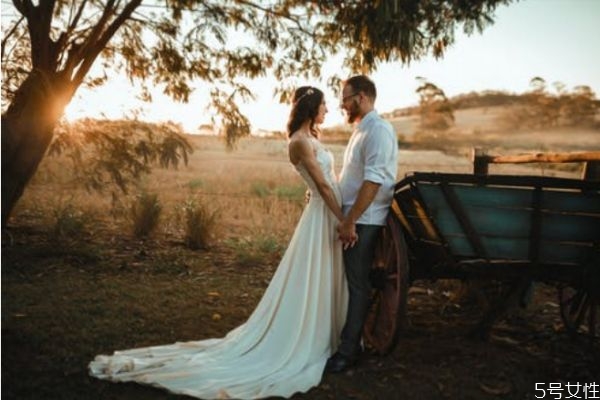 夫妻感情破裂能复合吗 夫妻感情破裂怎么办