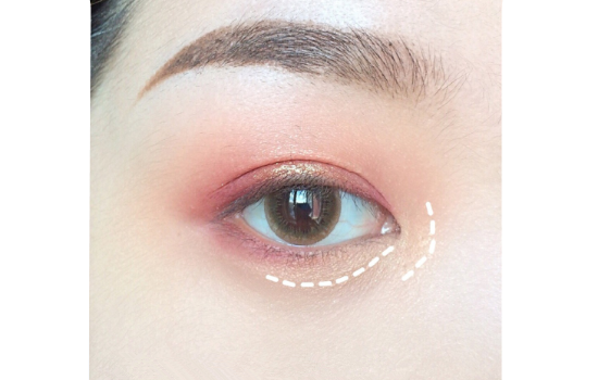 橘红色眼影怎么画 橘色眼妆画法步骤图