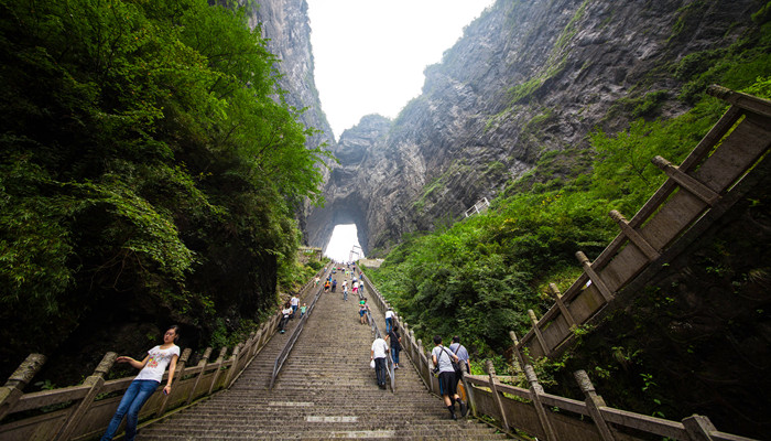 张家界是湖南哪个市 张家界是在湖南哪个市 