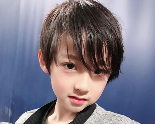 圆脸剪什么短发型好看小男孩 韩式男童齐刘海剪法发型