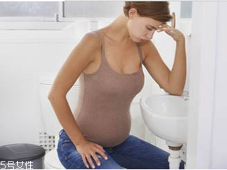 孕妇用蹲厕还是马桶好 因人而异