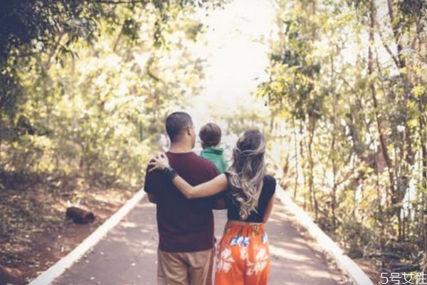 婚外情该每天联系吗 聪明女人做情人的做法