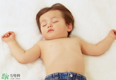 宝宝生长激素分泌的时间 宝宝的生长激素什么时候分泌？