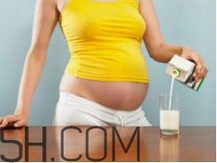 哪些孕妈不宜喝牛奶？准妈妈喝奶要注意什么？