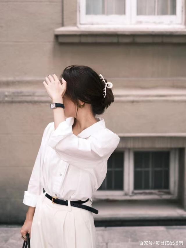 白衬衫怎么穿出时尚感？试试潮人这5种穿法，时尚塑造力有多强