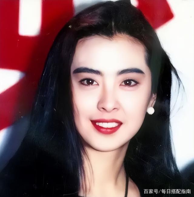 “最美小倩”王祖贤这样完美的脸，为什么会越老越男相呢？