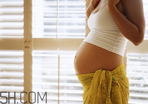 孕妇对气味敏感怎么办？孕妇对气味敏感是怀男孩吗？