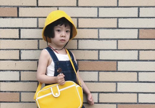 小女孩清甜简约短发造型look 今年最潮的小女孩短发很漂亮