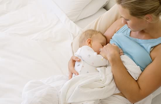 产后来月经会影响正常母乳吗