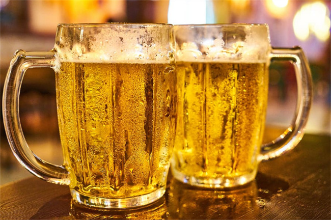 喝啤酒有什么食用禁忌 啤酒不宜同食的食物 