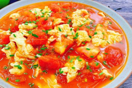 西红柿炒鸡蛋怎么炒好吃又简单呢？西红柿炒鸡蛋的做法步骤