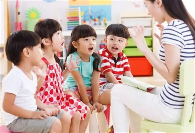 幼儿园出现“潜规则”，家长自以为孩子乐在其中，殊不知苦了娃！ 