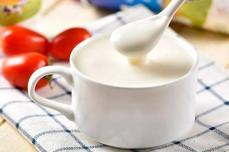 酸奶什么时候喝最好？这三个方法喝酸奶减肥又美肤