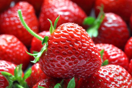 草莓的功效和作用，这五个吃草莓的营养价值和好处