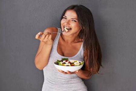 减肥期间吃什么最容易瘦？这三个促进脂肪燃烧减肥小技巧