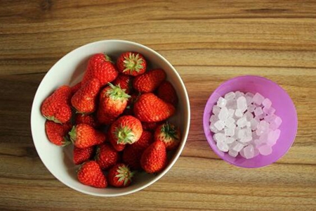 家庭自制草莓酱的做法，草莓酱的做法详细步骤