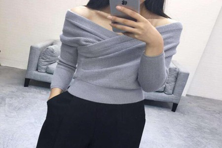 女人在买毛衣时四大挑选法则，这样能搭配出时尚范