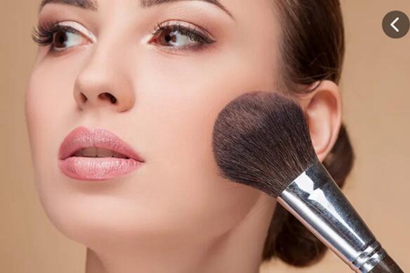 7个化妆技巧 2023年最受女性欢迎妆容