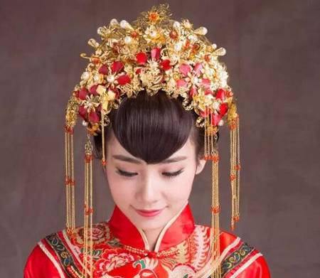 中式新娘发型简单大方  新娘发型2023款