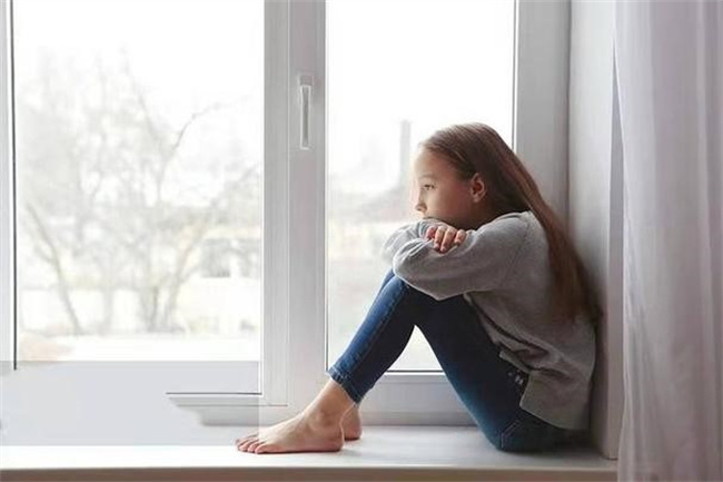孩子抑郁后父母能够给孩子提供的最大帮助是什么 