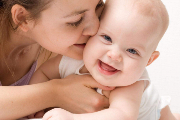 一个月婴儿如何护理?婴儿护理经验注意事项
