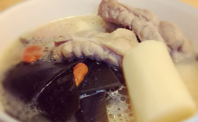 山药土豆海带汤要如何做，有哪些功效 