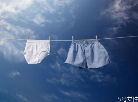 男生内裤和袜子能一起洗吗 男生内裤和袜子一起洗的后果