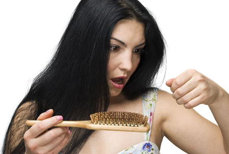 洗头时掉很多头发？营养师告诉你吃什么养头发防脱发