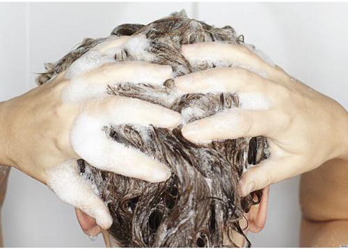洗头后这几件事千万不要做 洗头发的正确方法