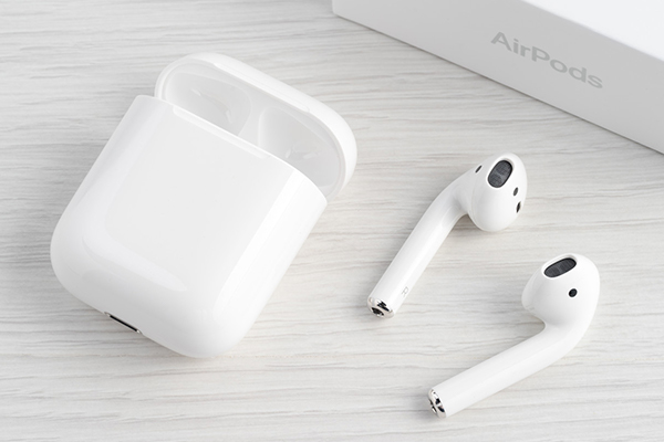 airpods 2与1的区别 airpods 2代与1代有什么分别 