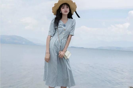 女生夏季衣服怎么色彩搭配？这四种流行色帮你C位出道