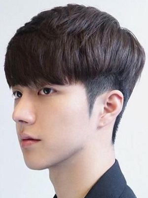 男孩子的发型刘海图片