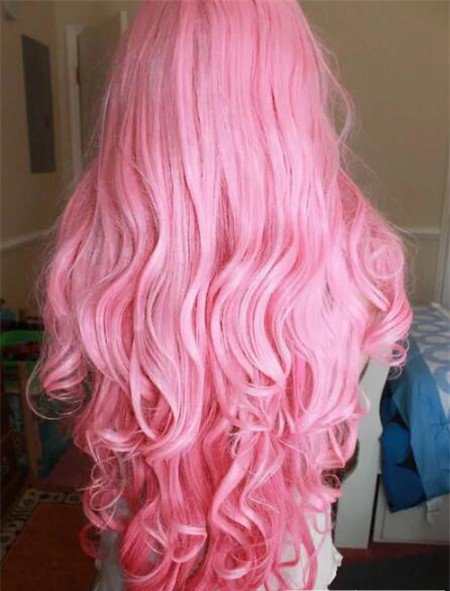 2023年最新流行的发型颜色樱花粉桃粉色,你敢尝试吗?